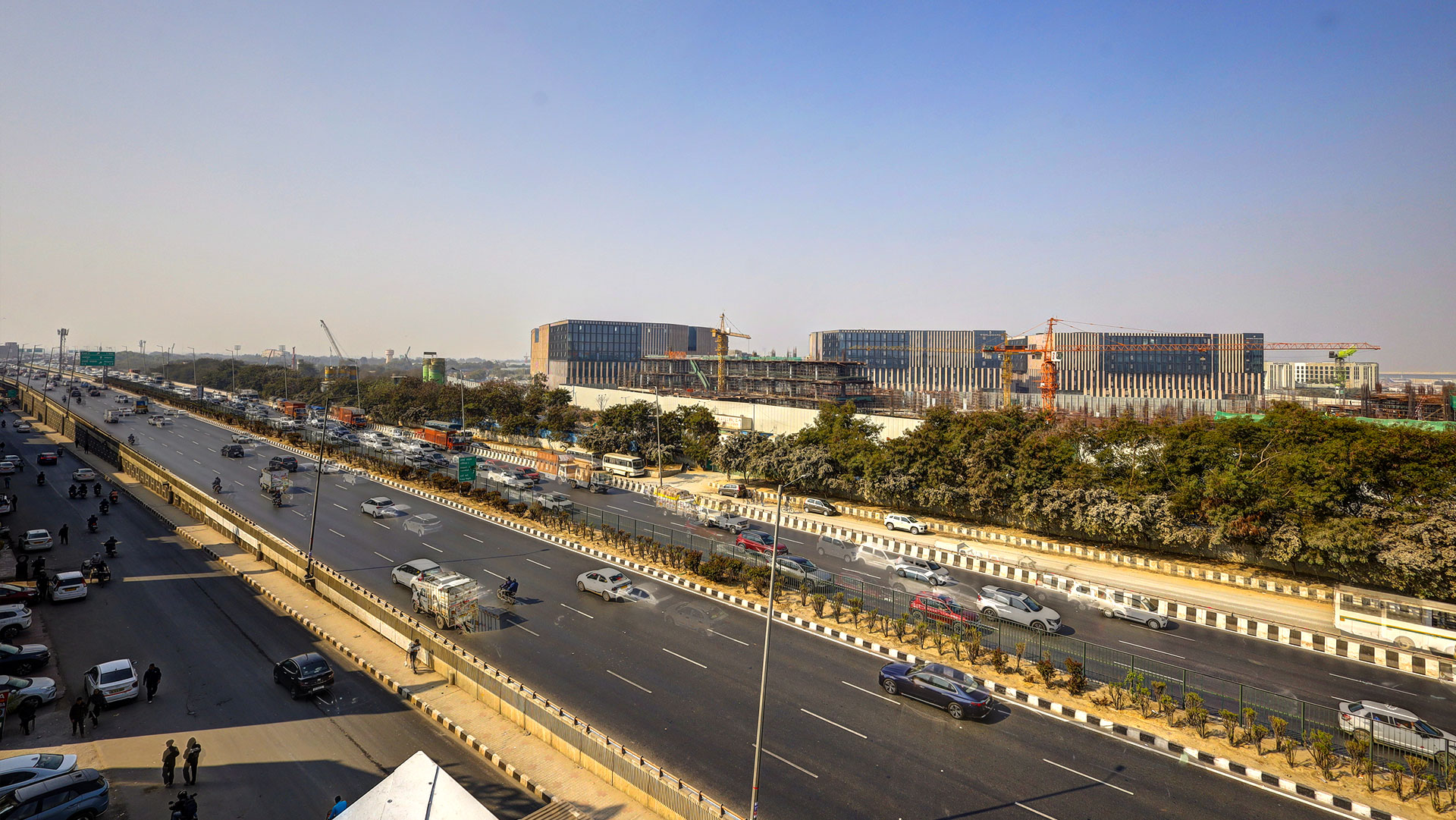 hotels near airport